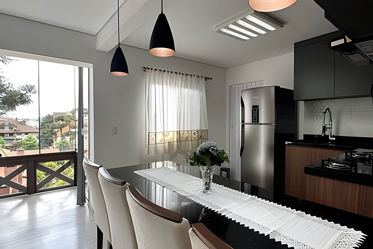 Centro de Gramado • 800 m da Rua Coberta