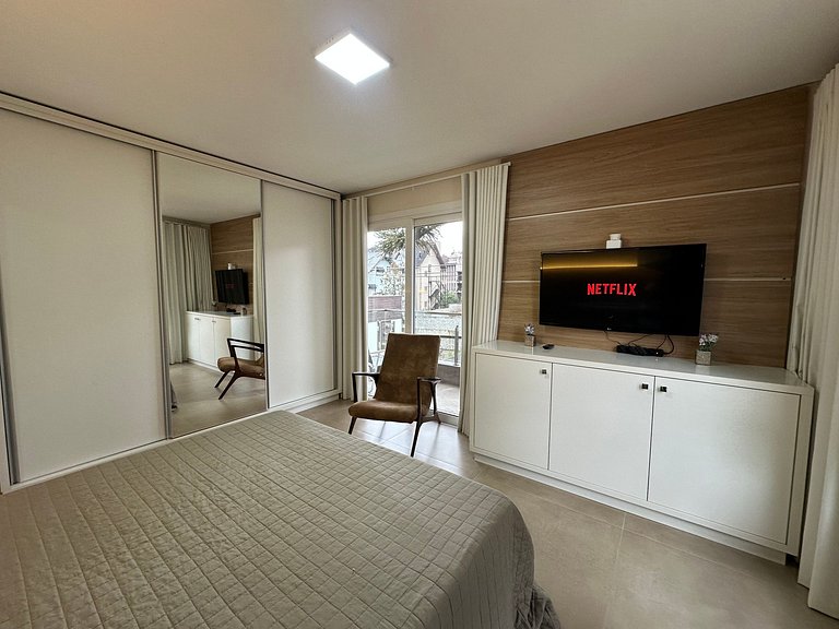 Apartamento a passos da Rua Coberta