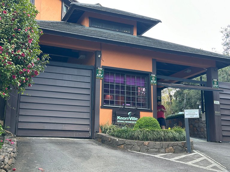 Conforto e segurança no centro de Gramado