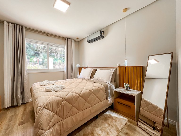 Descanso na serra, apto acolhedor perto do centro