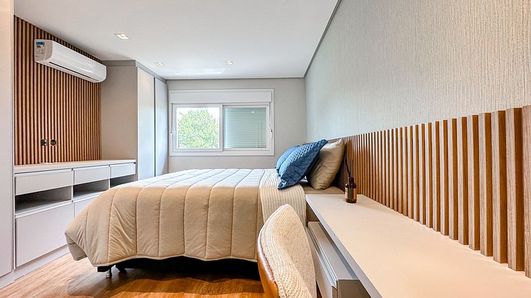 Ao lado da roda gigante, apt de alto padrao