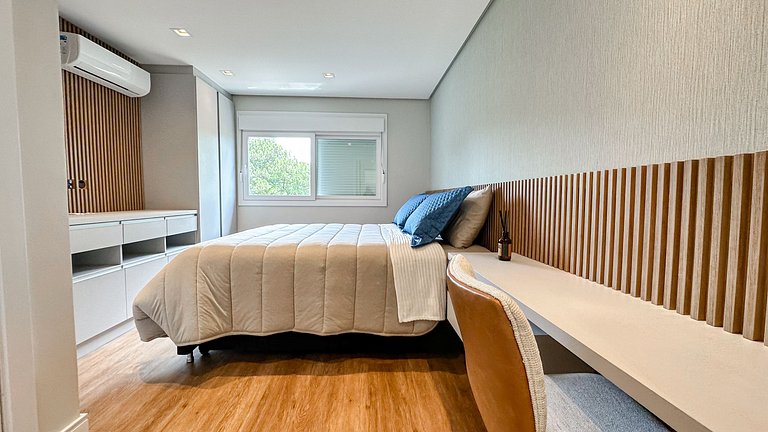 Ao lado da roda gigante, apt de alto padrao