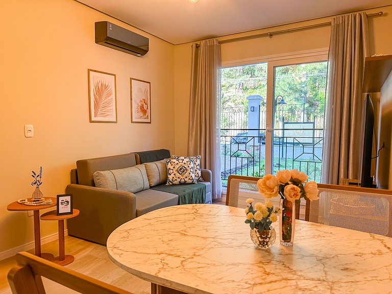 Descanso na serra, apto acolhedor perto do centro