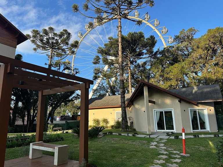 Ao lado da roda gigante, apt de alto padrao