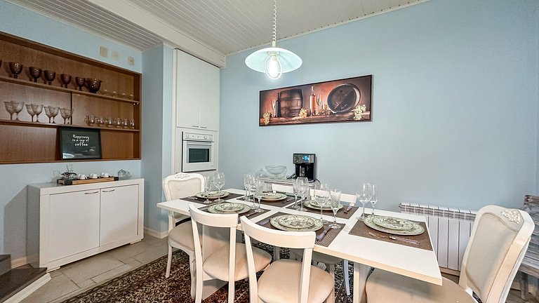 Aconchegante casa ao lado do Lago Negro