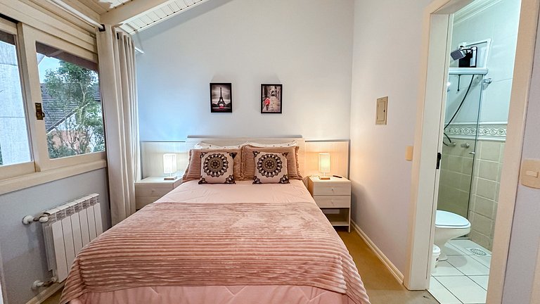 Aconchegante casa ao lado do Lago Negro