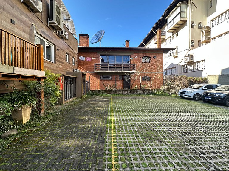 Apartamento a passos da Rua Coberta