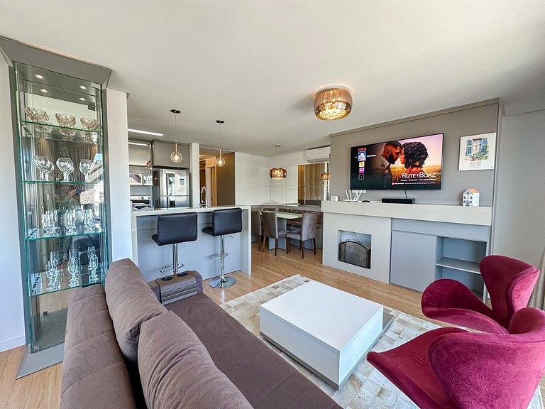 A 100 metros da Rua Coberta!