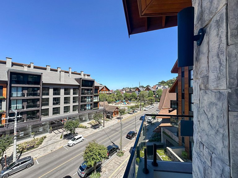 A 100 metros da Rua Coberta!