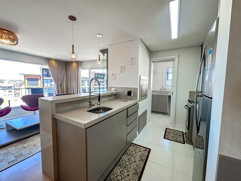 A 100 metros da Rua Coberta!