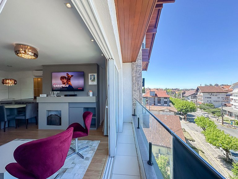 A 100 metros da Rua Coberta!