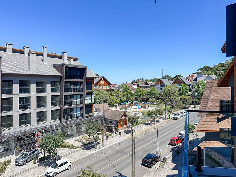 A 100 metros da Rua Coberta!