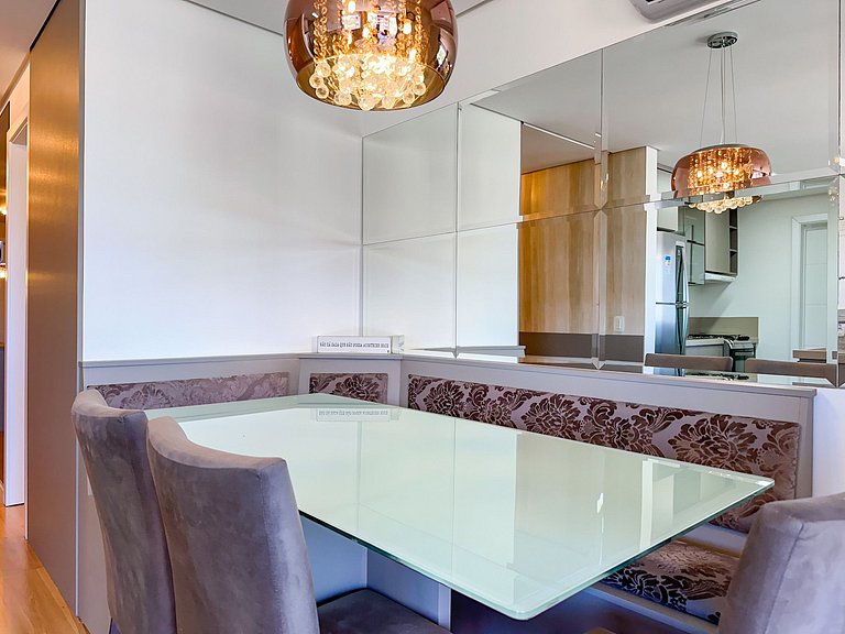 A 100 metros da Rua Coberta!