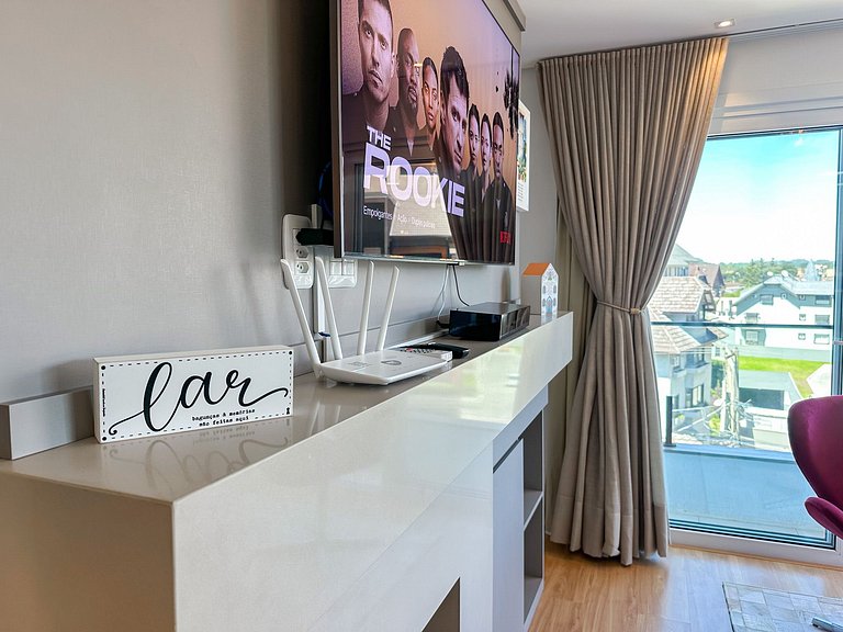 A 100 metros da Rua Coberta!