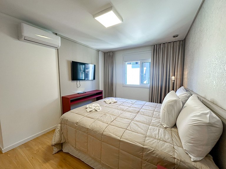 A 100 metros da Rua Coberta!