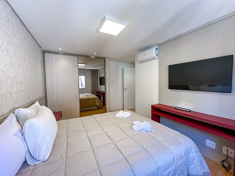 A 100 metros da Rua Coberta!