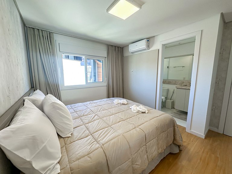 A 100 metros da Rua Coberta!