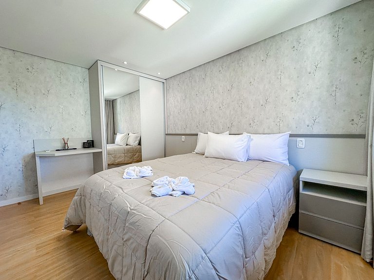 A 100 metros da Rua Coberta!