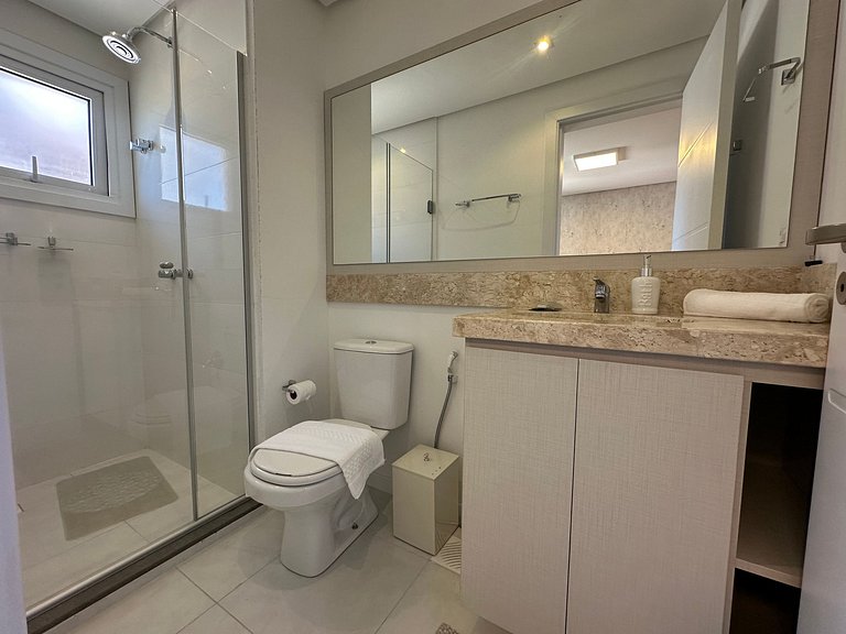 A 100 metros da Rua Coberta!