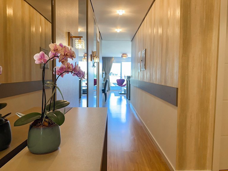 A 100 metros da Rua Coberta!