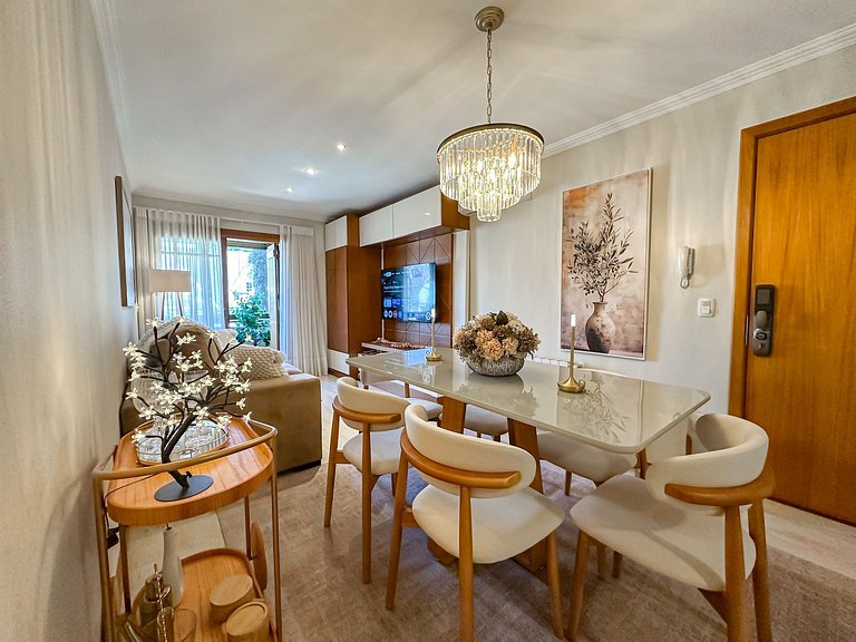 700 metros até a Rua Coberta