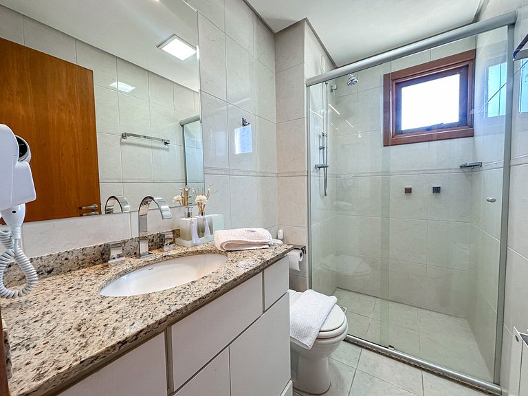 700 metros até a Rua Coberta