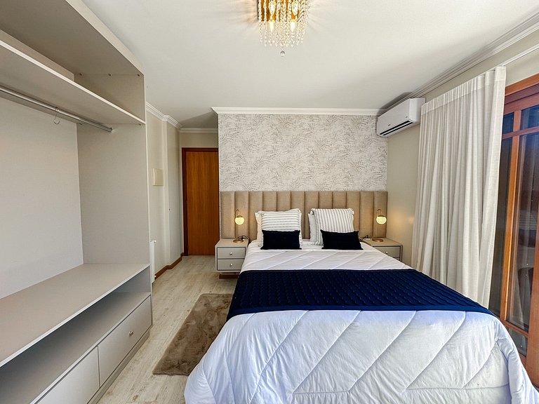 700 metros até a Rua Coberta