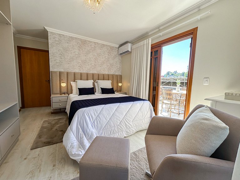 700 metros até a Rua Coberta