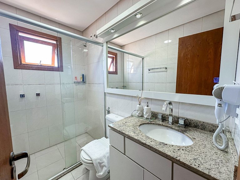 700 metros até a Rua Coberta