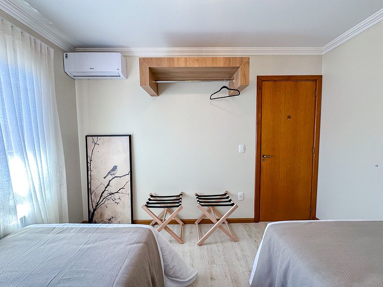 700 metros até a Rua Coberta