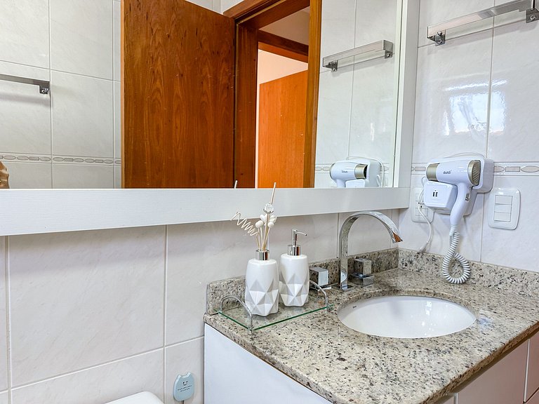 700 metros até a Rua Coberta