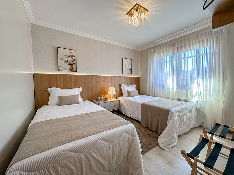 700 metros até a Rua Coberta