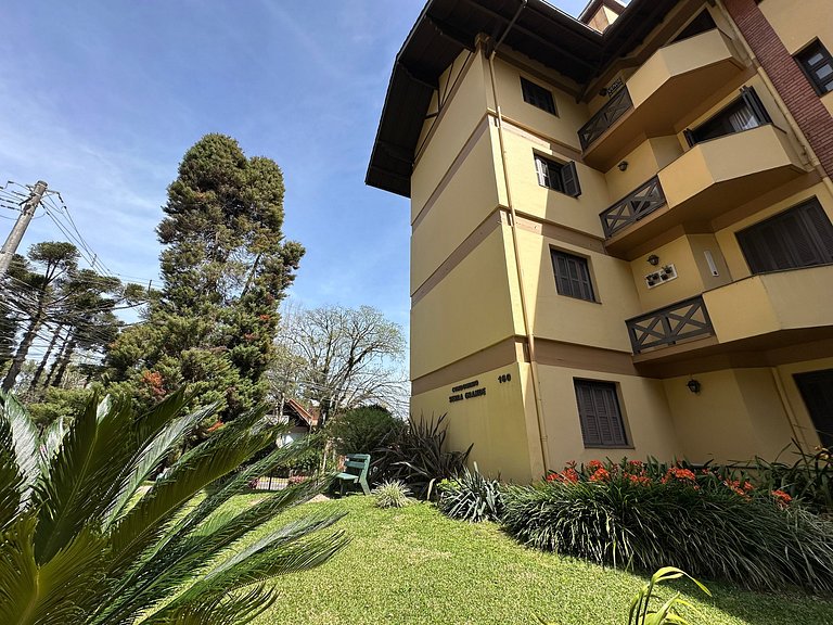 Apto Gramado: a passos da Rua Coberta, Garagem