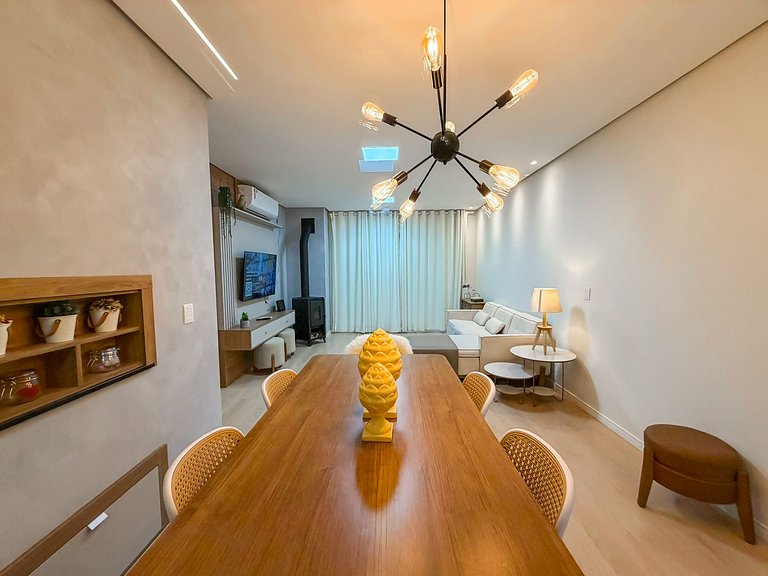 Excelente apto em Gramado, 1km do centro