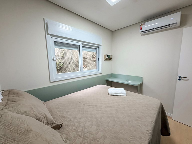 Excelente apto em Gramado, 1km do centro