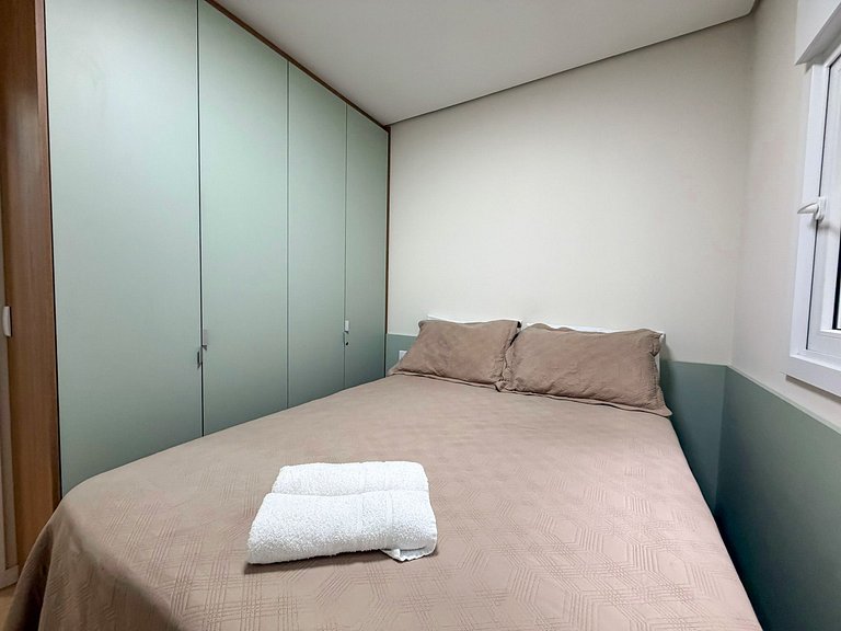 Excelente apto em Gramado, 1km do centro