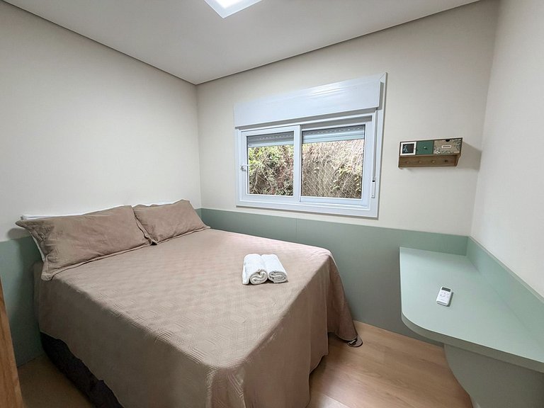 Excelente apto em Gramado, 1km do centro