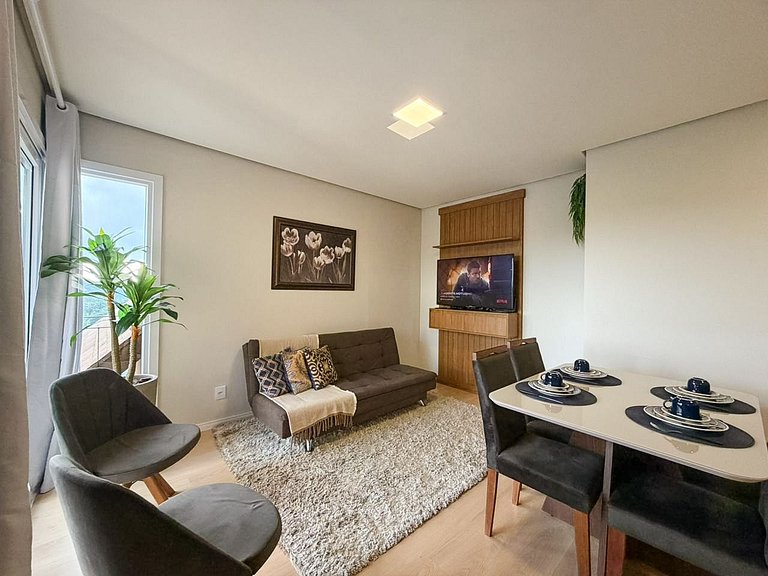 Apto com vista em Gramado, 2 quartos, a 1km da Rua Coberta
