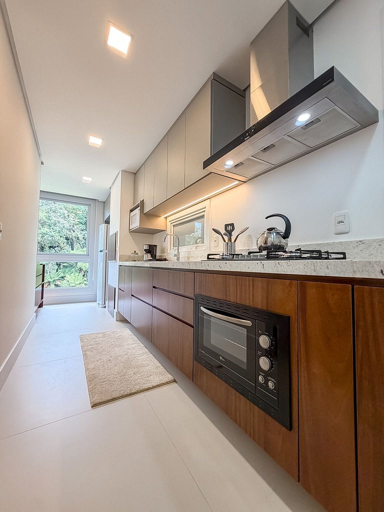 2 suítes • Acomoda 6 • Bavária • Conforto premium