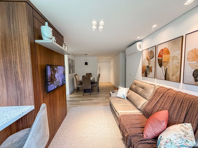 2 suítes • Acomoda 6 • Bavária • Conforto premium