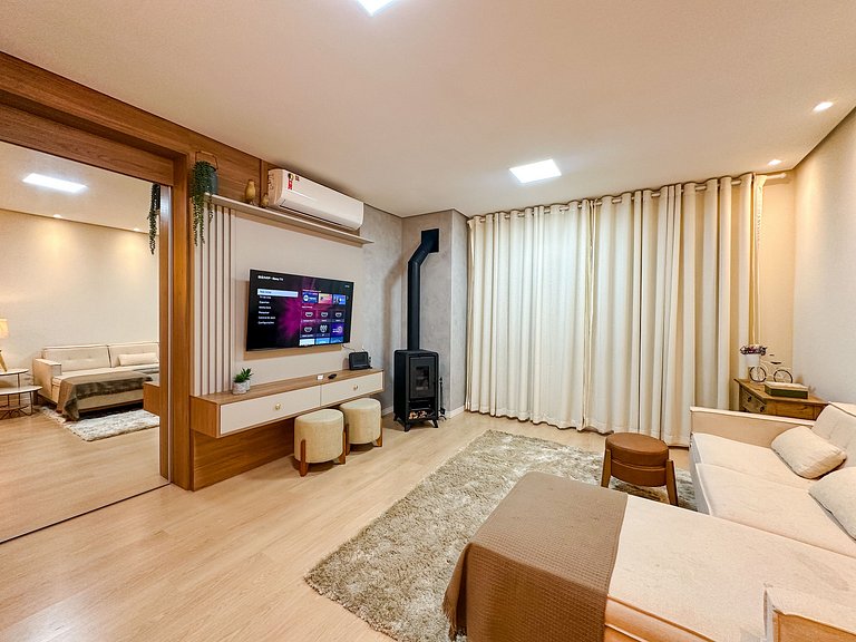 Excelente apto em Gramado, 1km do centro