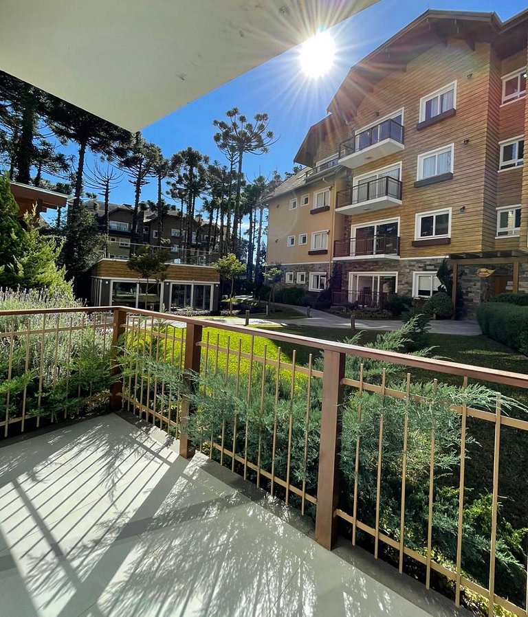 Apto confortável com piscina aquecida e jacuzzi