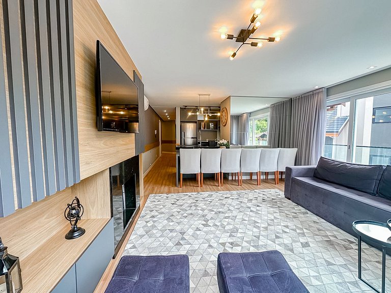 A 100 metros da Rua Coberta!