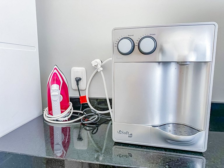 A 100 metros da Rua Coberta!