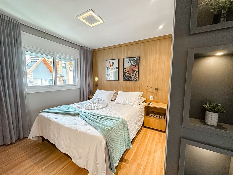 A 100 metros da Rua Coberta!