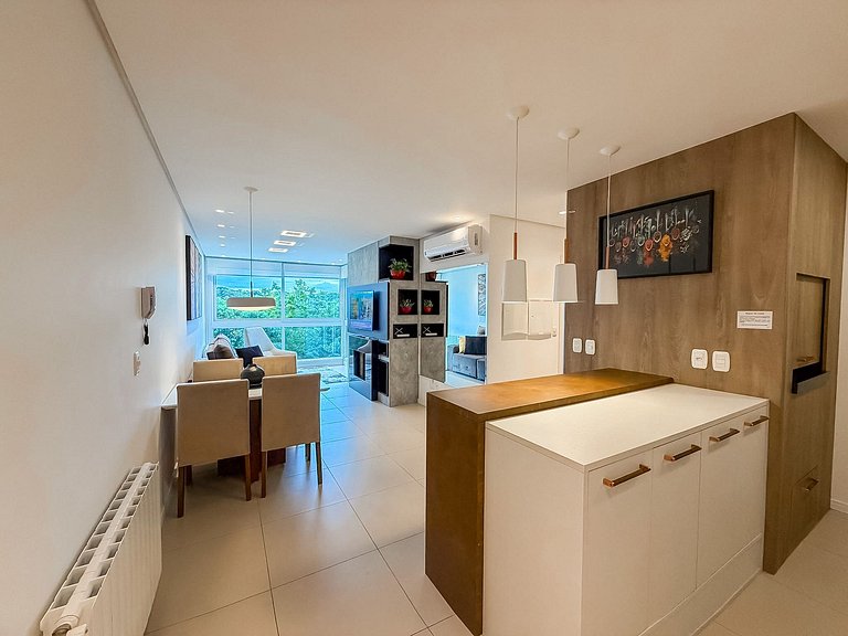 Apt com vista e próximo ao centro