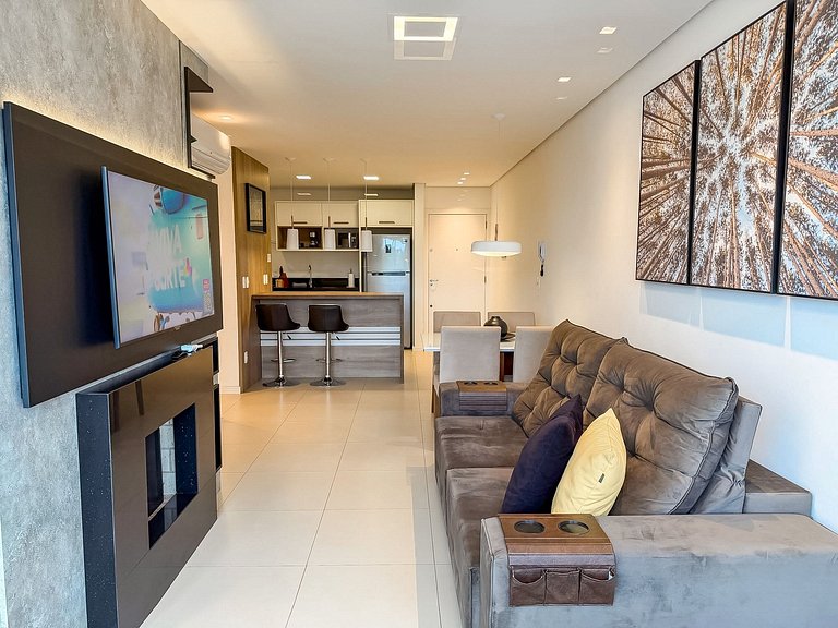 Apt com vista e próximo ao centro