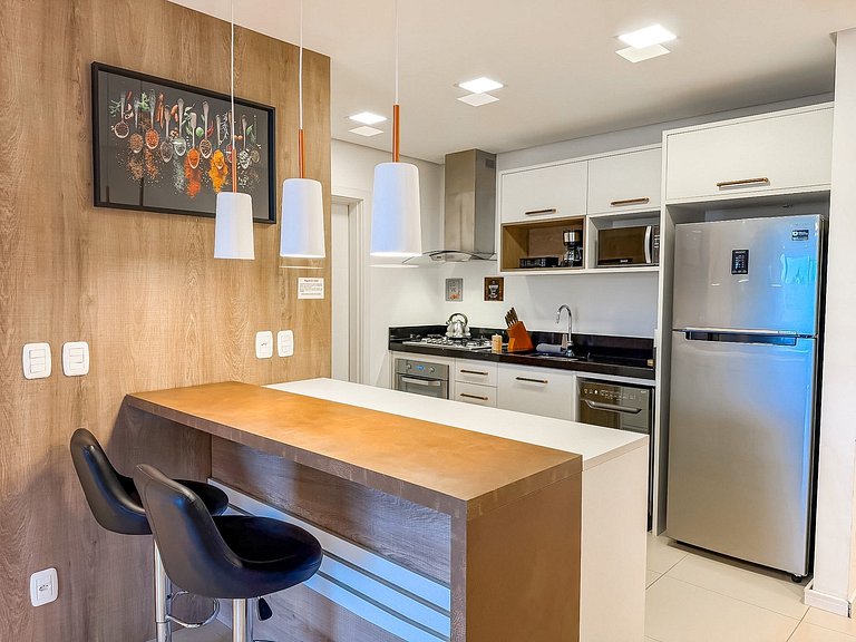 Apt com vista e próximo ao centro