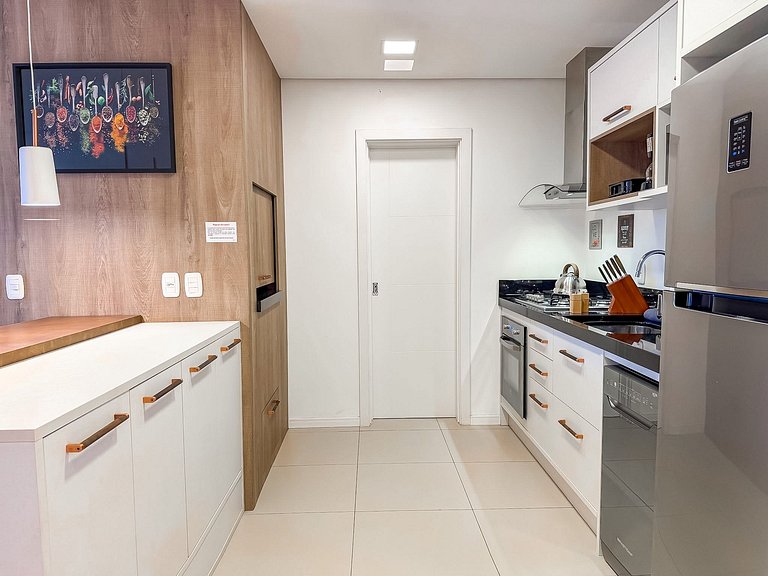 Apt com vista e próximo ao centro