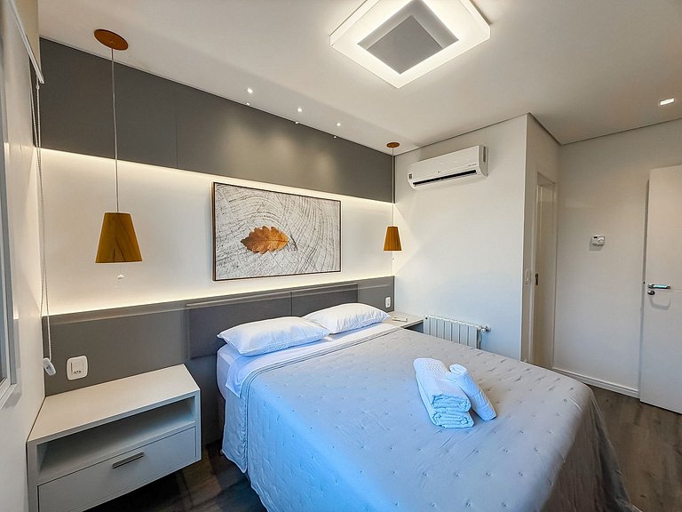 Apt com vista e próximo ao centro